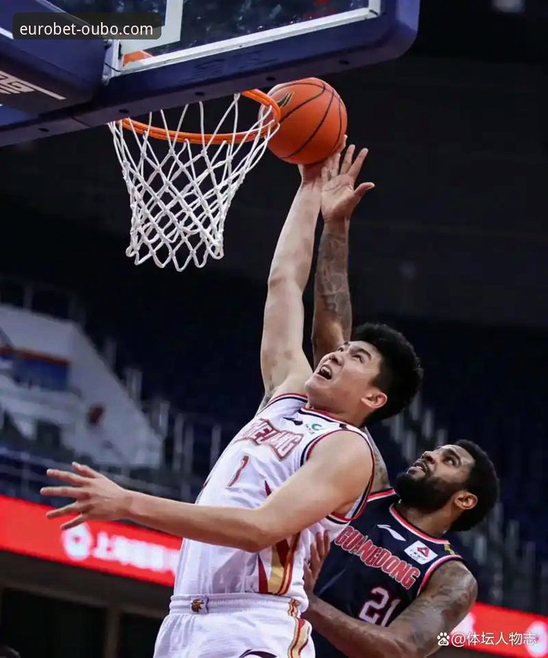 欧博官方网站 揭秘上海男篮12连胜背后的战术密码与数据洞察