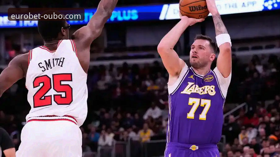 东契奇单节21分 vs 步行者末节反扑：一场数据盛宴背后的攻防博弈